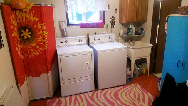 This is Loni’s real laundry room; which is way too cute by the way!
